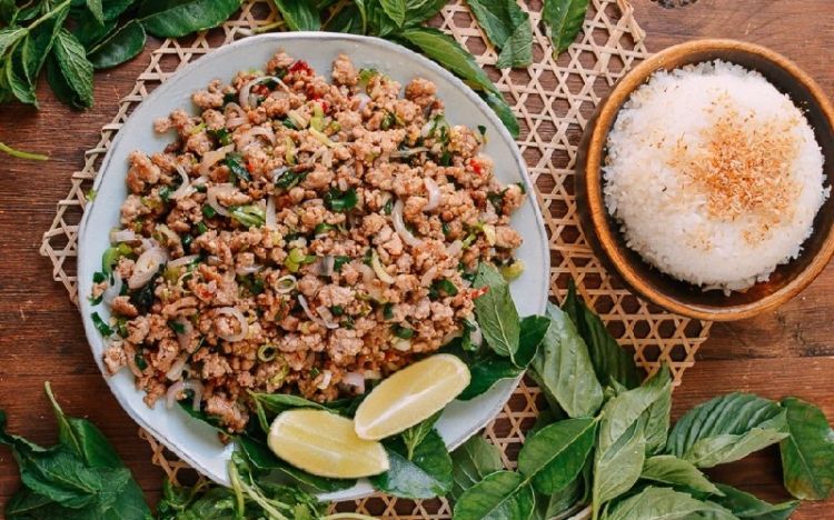 Larb Laap đặc sản Lào