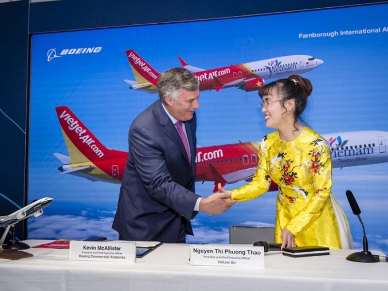 chủ tịch Vietjet bị kiện