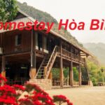 Thuê homestay Hòa Bình giá rẻ, tiện nghi, sân vườn thoải mái.