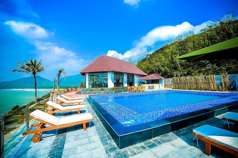 Aurora là khu villa & resort Quy Nhơn gần biển đáng chú ý.