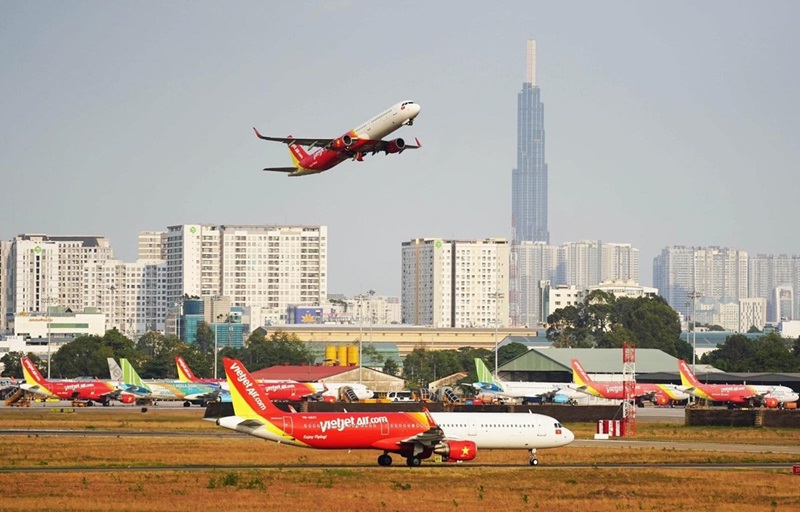 Vụ Vietjet thua kiện FitzWalter Capital và sắp phải đền bù số tiền 270 triệu đô la Mỹ hiện chưa được xác minh.