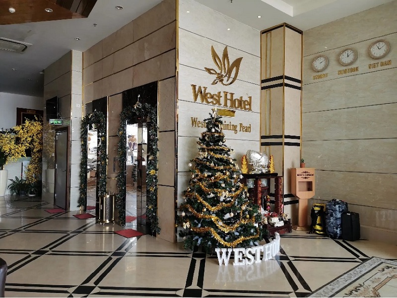 West Hotel Cần Thơ ở đâu?