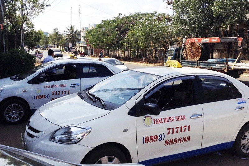 Taxi Hùng Nhân.