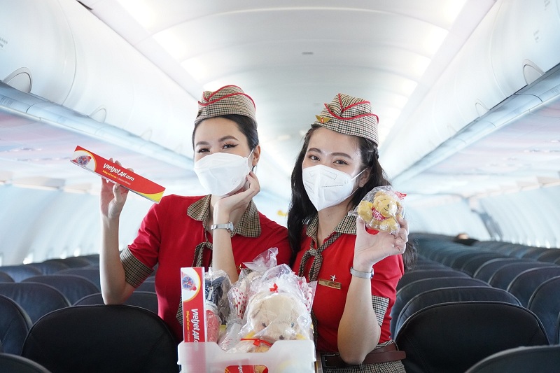 Cần đáp ứng nhiều yêu cầu để hưởng lương tiếp viên hàng không Vietjet Air hấp dẫn