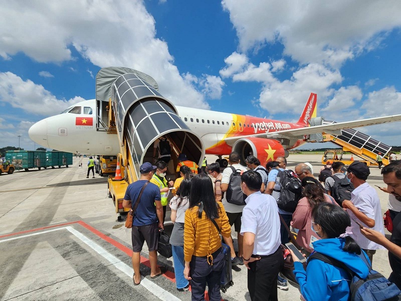 Mua bảo hiểm chuyến bay Vietjet khi trễ chuyến