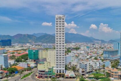 Imperial Hotel Nha Trang là khách sạn mấy sao?